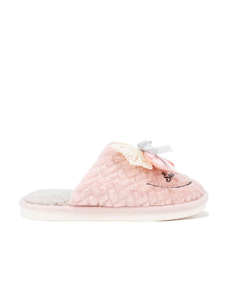 Pantoufles à nœud en peluche